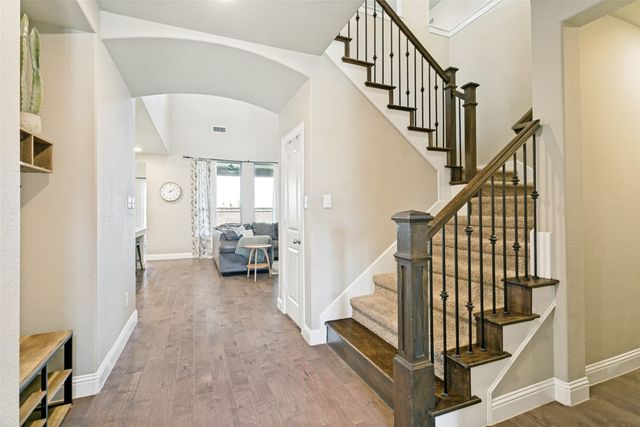 3205 Newsom Ridge Drive, Mansfield, TX 76063