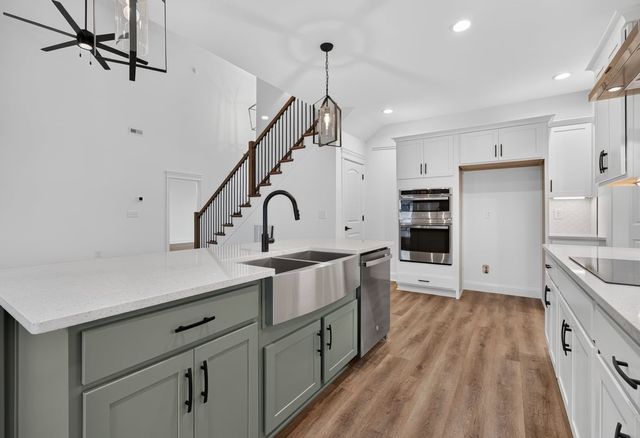 1717 Oliver Park Blvd, Clarksville, TN 37043