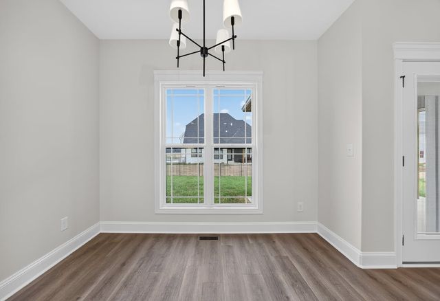 1717 Oliver Park Blvd, Clarksville, TN 37043