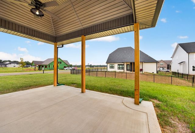 1717 Oliver Park Blvd, Clarksville, TN 37043
