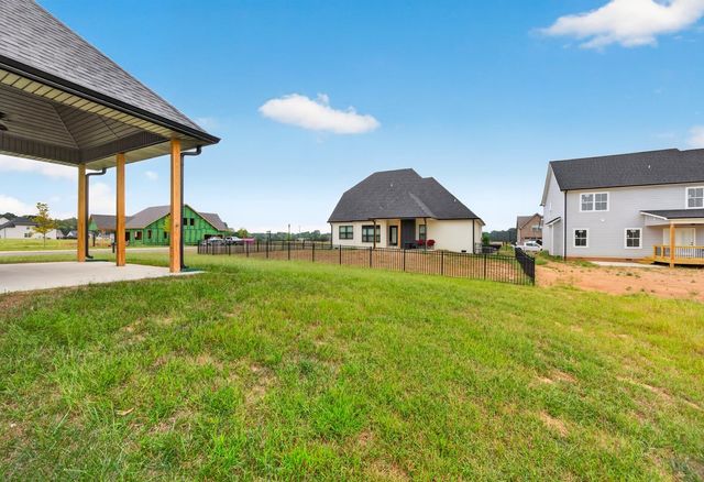 1717 Oliver Park Blvd, Clarksville, TN 37043