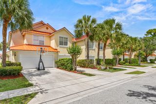 1172 Pinewood Lake Court, Greenacres, FL 33415