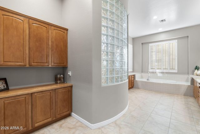 40704 N CLUB POINTE Drive, Anthem, AZ 85086