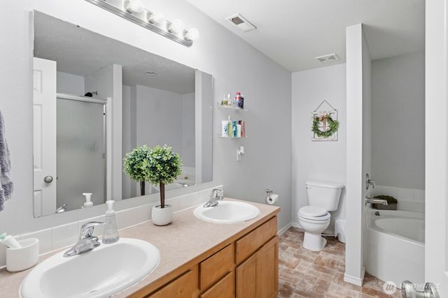 5307 Balustrade Boulevard SE, Lacey, WA 98513