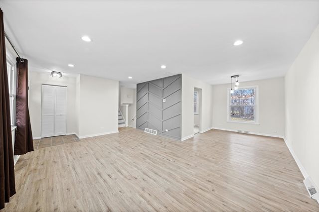 3508 Maple Lane, Hazel Crest, IL 60429