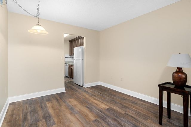 10033 64TH AVENUE N 4, St Petersburg, FL 33708