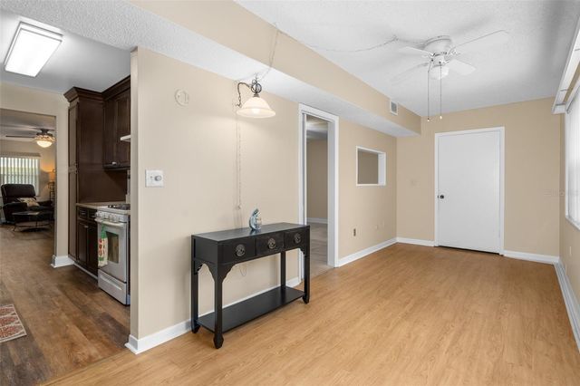 10033 64TH AVENUE N 4, St Petersburg, FL 33708