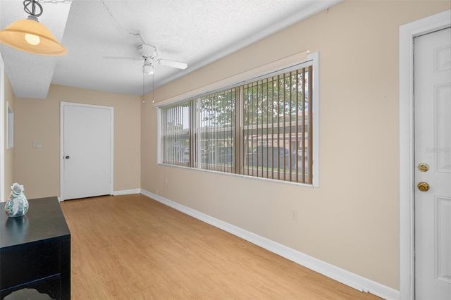 10033 64TH AVENUE N 4, St Petersburg, FL 33708