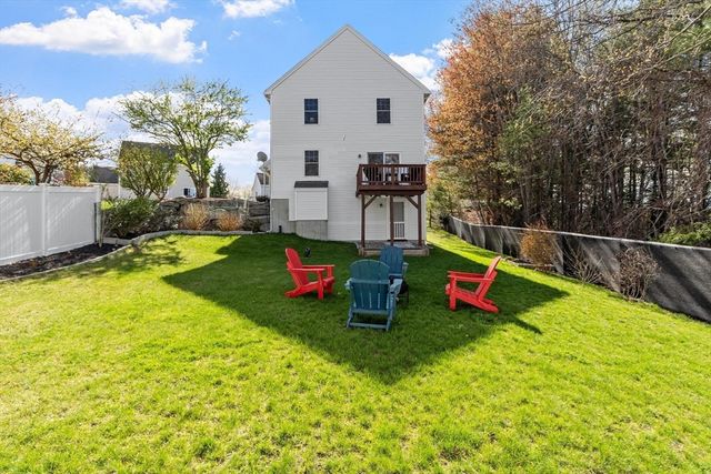 5 Westside Dr, Acton, MA 01720