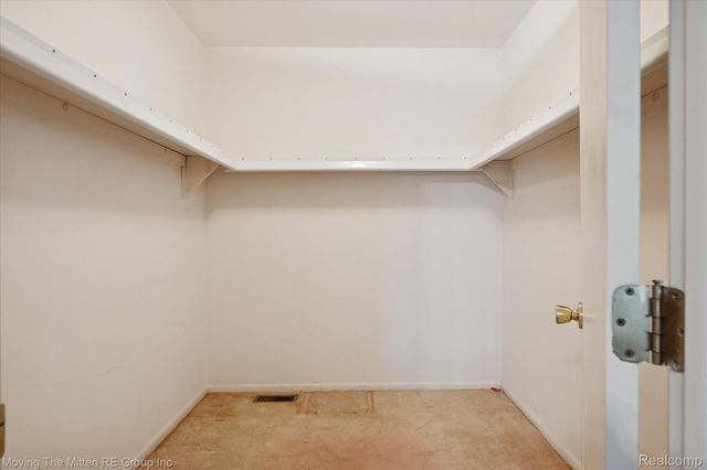 50710 W Huron River Drive, Van Buren Charter Township, MI 48111