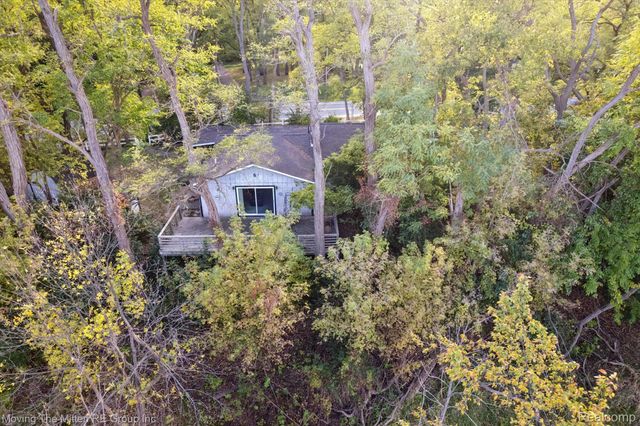 50710 W Huron River Drive, Van Buren Charter Township, MI 48111