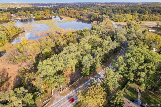 50710 W Huron River Drive, Van Buren Charter Township, MI 48111