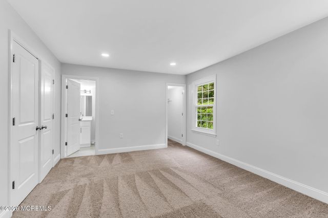 386 Hampton Place, Morganville, NJ 07751