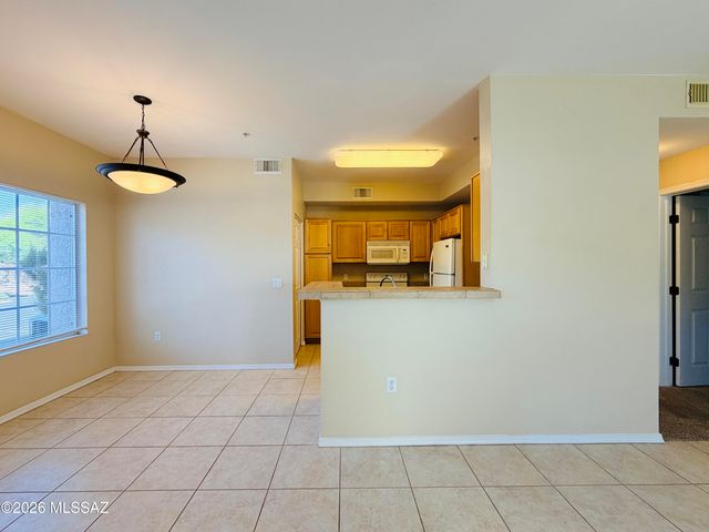 1500 E Pusch Wilderness Dr Unit 3104, Tucson, AZ 85737