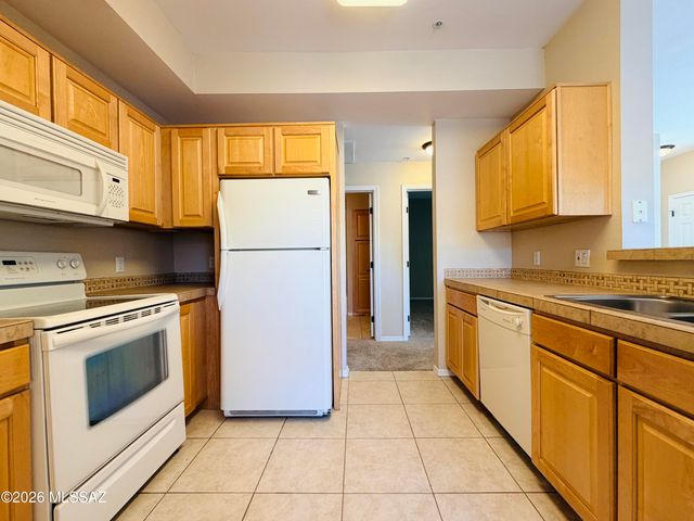 1500 E Pusch Wilderness Dr Unit 3104, Tucson, AZ 85737