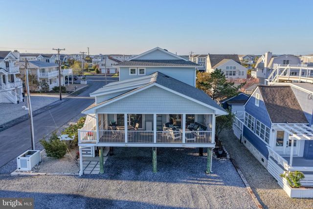 45 W DAGSBORO ST, Fenwick Island, DE 19944