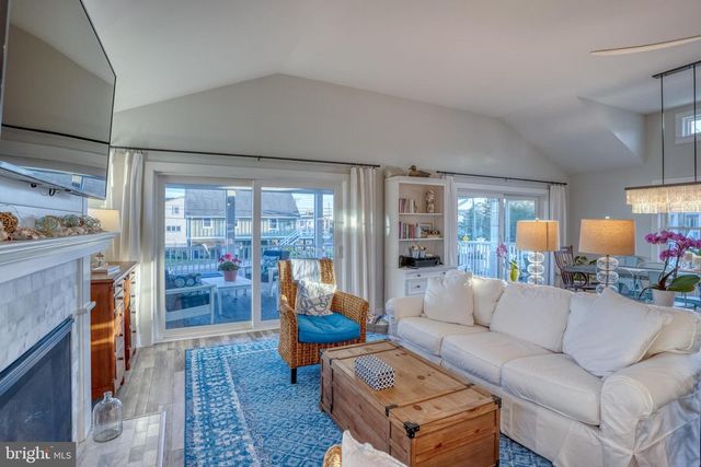 45 W DAGSBORO ST, Fenwick Island, DE 19944