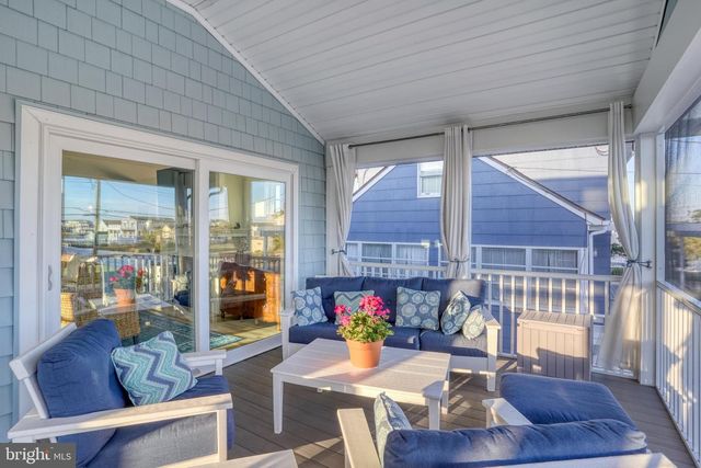 45 W DAGSBORO ST, Fenwick Island, DE 19944