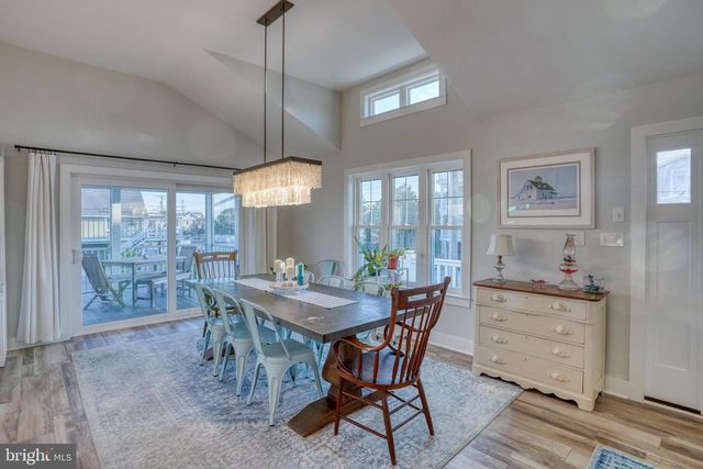 45 W DAGSBORO ST, Fenwick Island, DE 19944