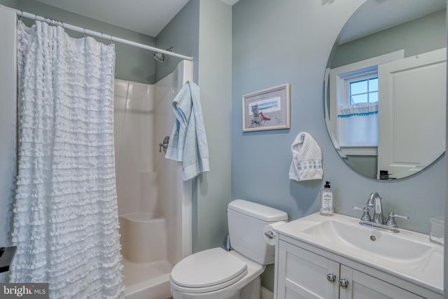 45 W DAGSBORO ST, Fenwick Island, DE 19944