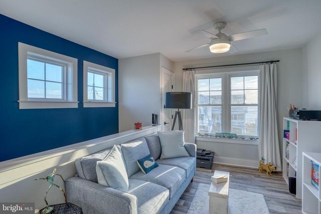 45 W DAGSBORO ST, Fenwick Island, DE 19944