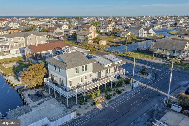 45 W DAGSBORO ST, Fenwick Island, DE 19944