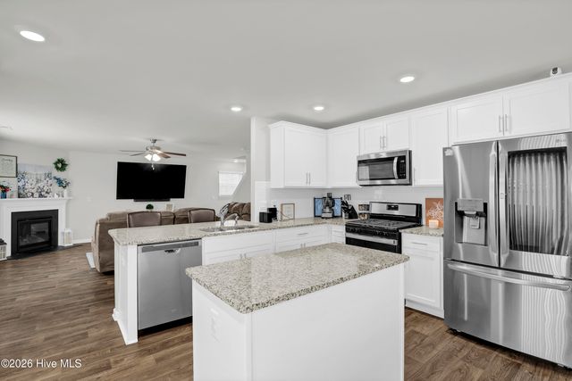 609 Ava Street, New Bern, NC 28560