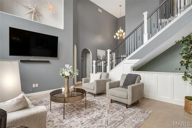 1 Cedar Lake Court, Troy, MO 63379