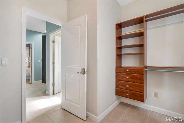 1 Cedar Lake Court, Troy, MO 63379
