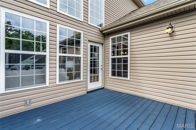 1 Cedar Lake Court, Troy, MO 63379