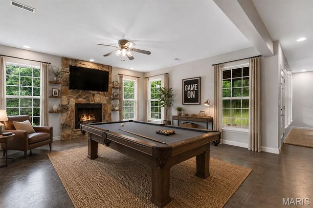 1 Cedar Lake Court, Troy, MO 63379