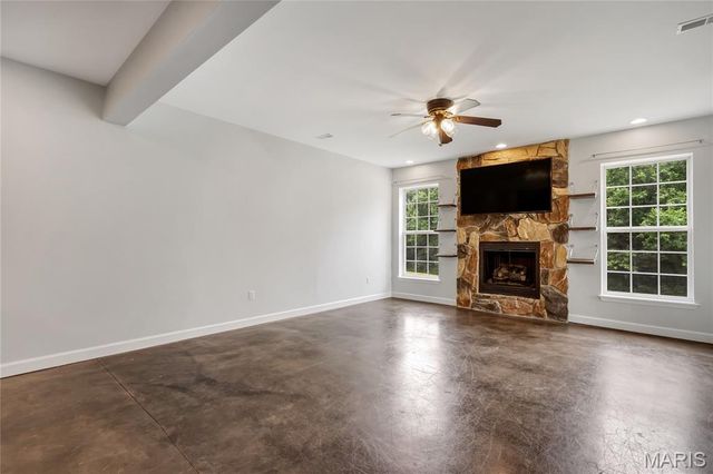1 Cedar Lake Court, Troy, MO 63379