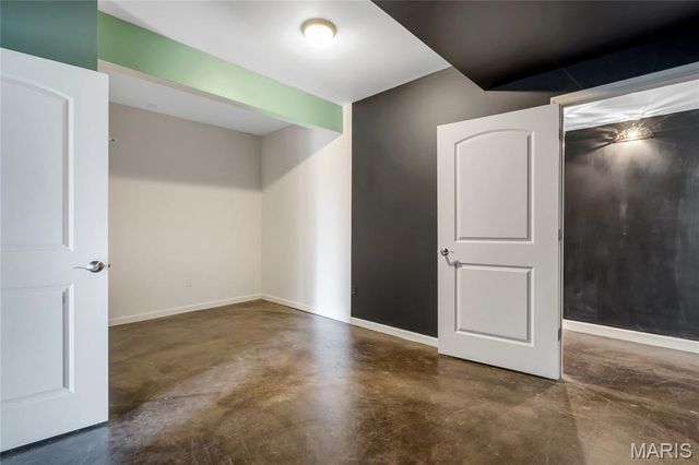 1 Cedar Lake Court, Troy, MO 63379