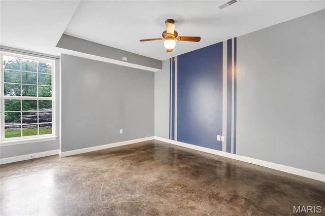 1 Cedar Lake Court, Troy, MO 63379