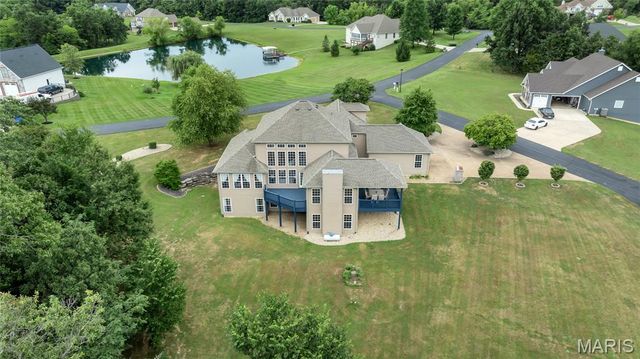 1 Cedar Lake Court, Troy, MO 63379