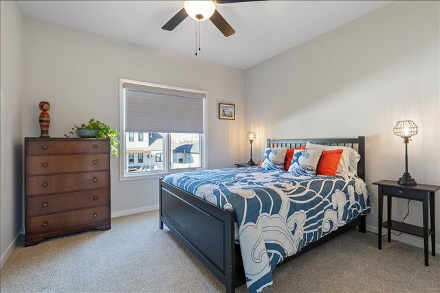 6518 S 208 Avenue, Elkhorn, NE 68022