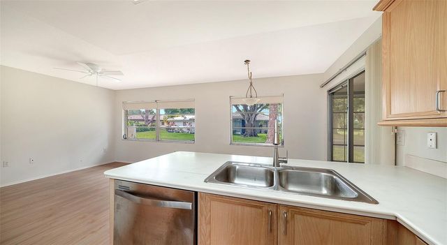 515 ROUSSEAU DRIVE, Nokomis, FL 34275