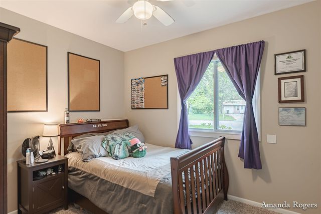 1780 Woodrun Drive, Lowell, MI 49331