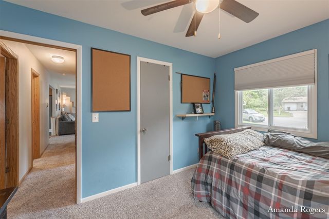 1780 Woodrun Drive, Lowell, MI 49331
