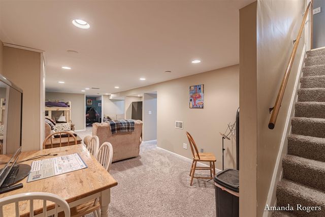 1780 Woodrun Drive, Lowell, MI 49331