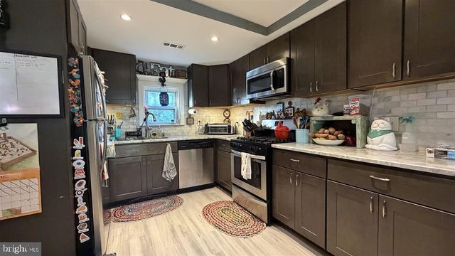 111 S KING ST, Magnolia, NJ 08049