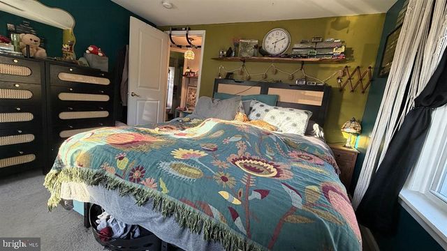 111 S KING ST, Magnolia, NJ 08049