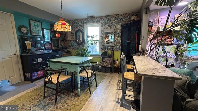 111 S KING ST, Magnolia, NJ 08049