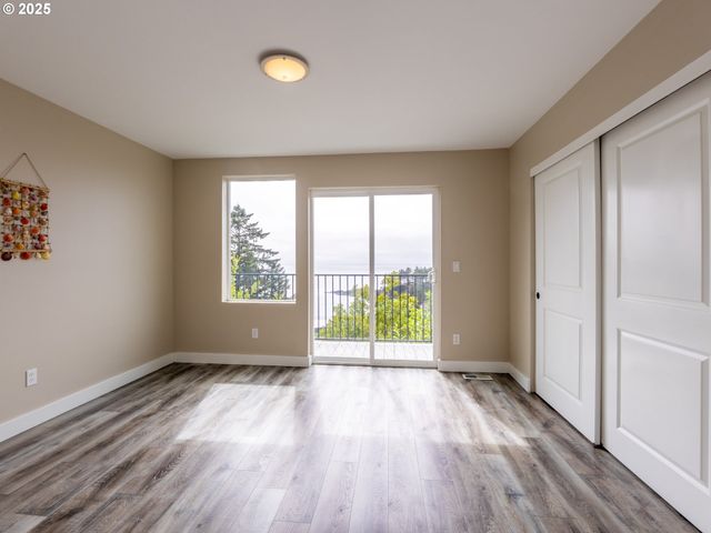 315 Ne VISTA TERRACE Ave, Depoe Bay, OR 97341