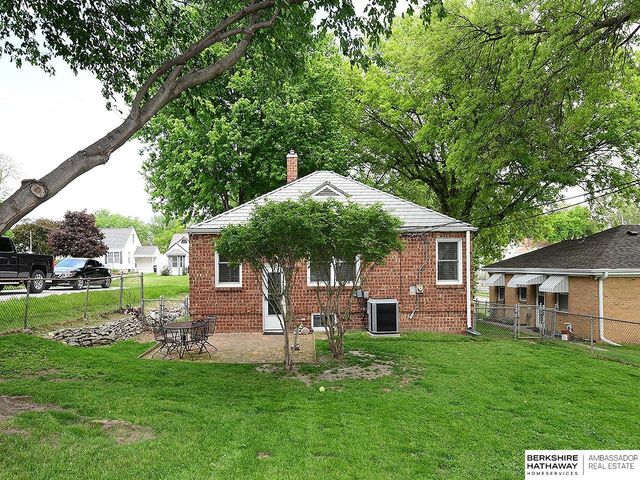 3911 Castelar Street, Omaha, NE 68105