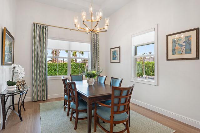 10038 Regency Way, Palm Beach Gardens, FL 33412