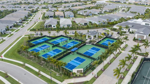 10038 Regency Way, Palm Beach Gardens, FL 33412