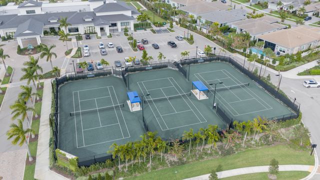 10038 Regency Way, Palm Beach Gardens, FL 33412