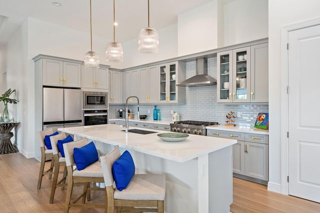 10038 Regency Way, Palm Beach Gardens, FL 33412