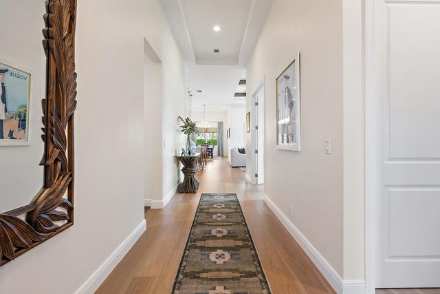 10038 Regency Way, Palm Beach Gardens, FL 33412